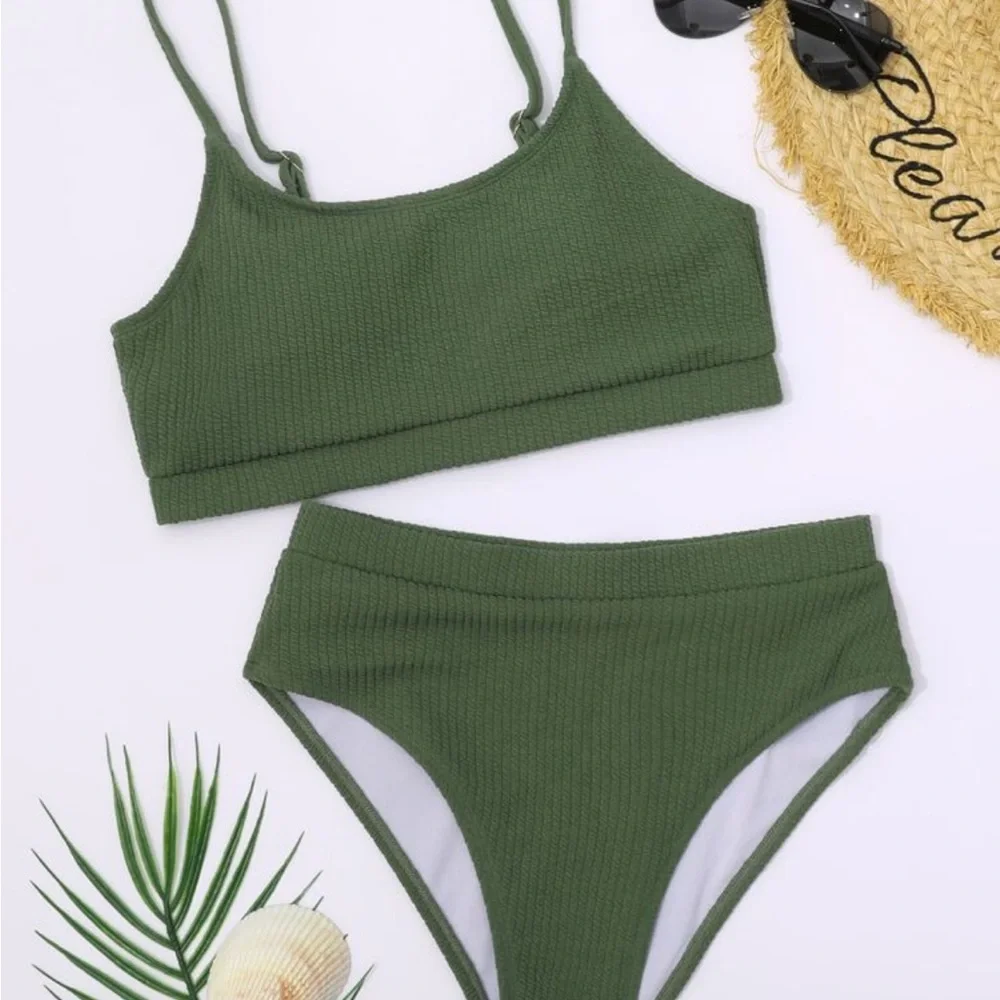 Green Ribbed Bikini Set - Picture 5 of 10